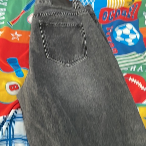 - Blue savvy woman’s jeans - Picture 3 of 4